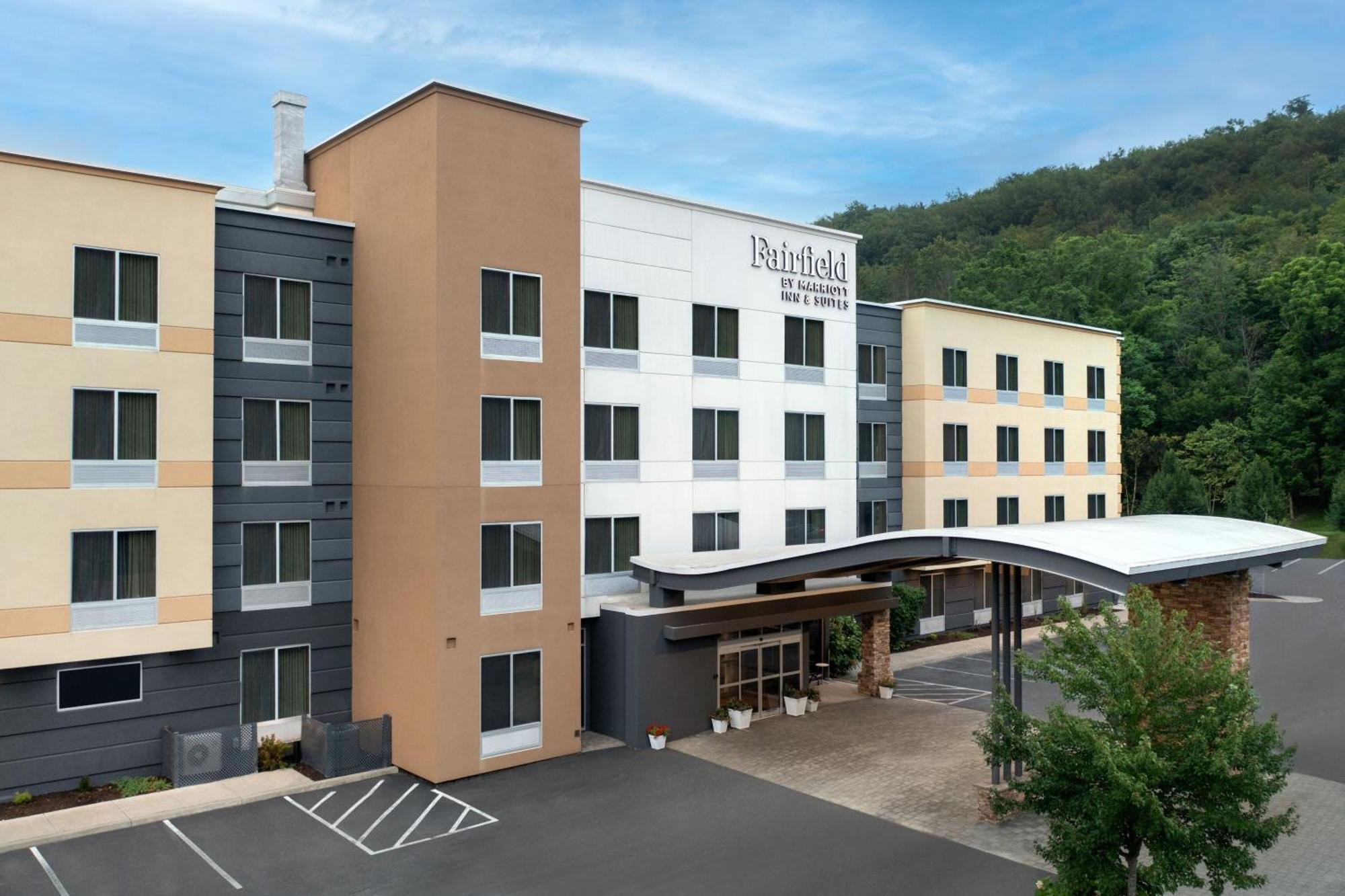 Fairfield Inn & Suites By Marriott Ithaca Exterior photo